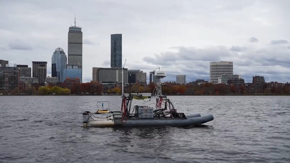 AI lepsza od człowieka na morzu. Nowe testy systemu FALCON
