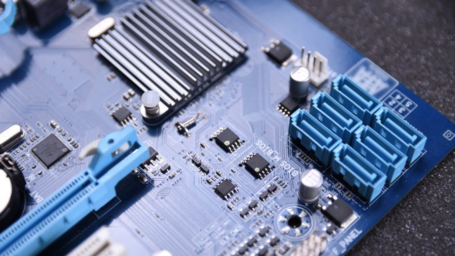 AM4 nadal popularne. Starsza platforma nie daje o sobie zapomnieć