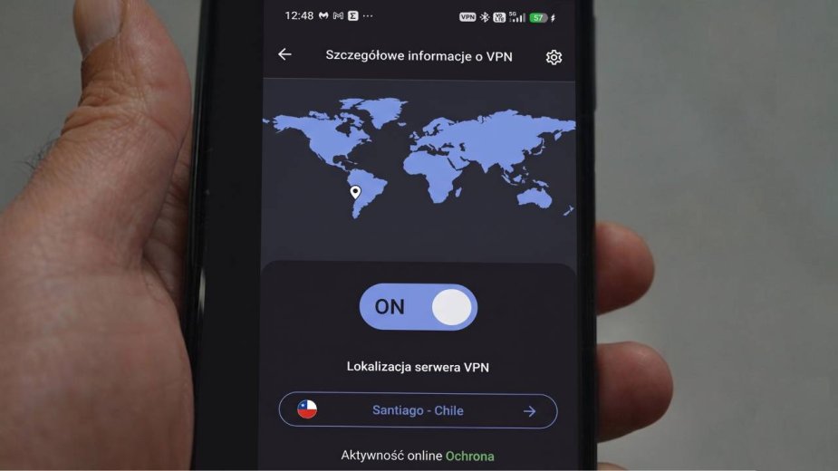 Android 16 omija VPN i ujawnia IP użytkownika. Google umywa ręce