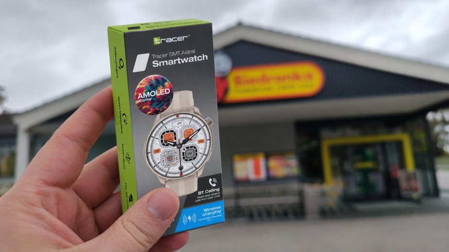 Biedronka woła 100,90 zł za 2 sztuki. Na pokładzie AMOLED i BT Calling