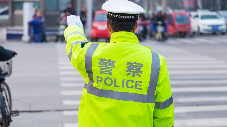 Jedno spojrzenie wystarczy. Nowa broń drogówki zaskakuje kierowców