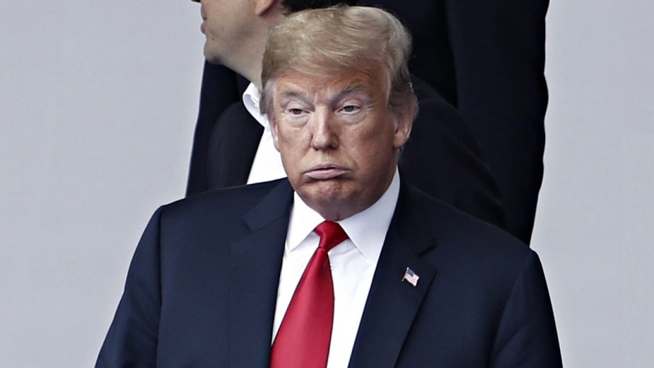 Cła wracają do Trumpa. Telefon T1 drożeje o prawie 1000 złotych