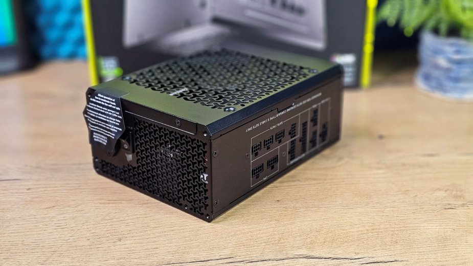 Test Corsair HX1200i Shift 2025, czyli nowy poziom zasilaczy. Ten model potrafi więcej, niż myślisz