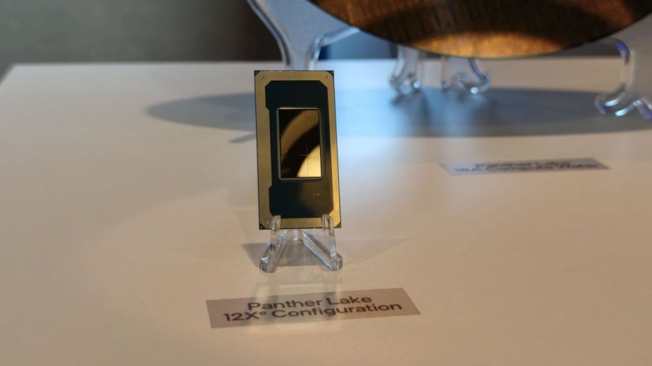 Flagowy Intel Core Ultra 9 386H przetestowany. Pokonuje AMD!