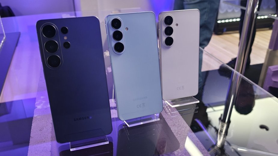 Galaxy S26 z dziwną ofertą. Płacisz połowę i używasz rok