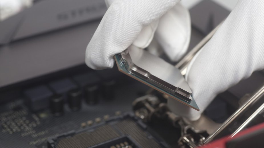 Intel żegna SGX. Nawet zabezpieczenia procesorów nie przetrwały rewolucji AI