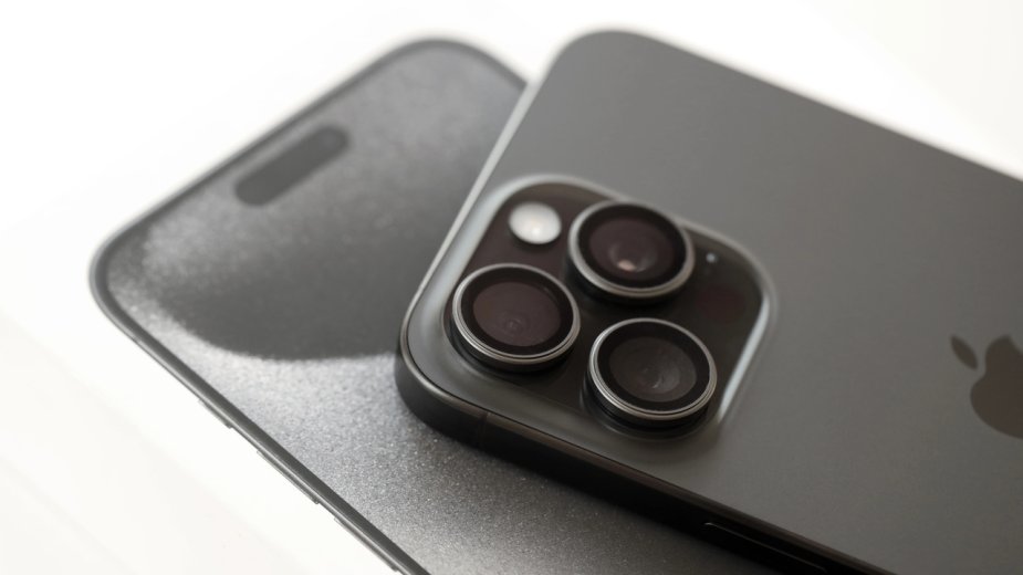 iPhone Fold z baterią o skromnej pojemności? Przeciek rzuca więcej światła