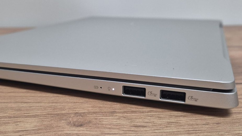 Jaki laptop do 2500 zł? Ranking najlepszych modeli na 2026 rok