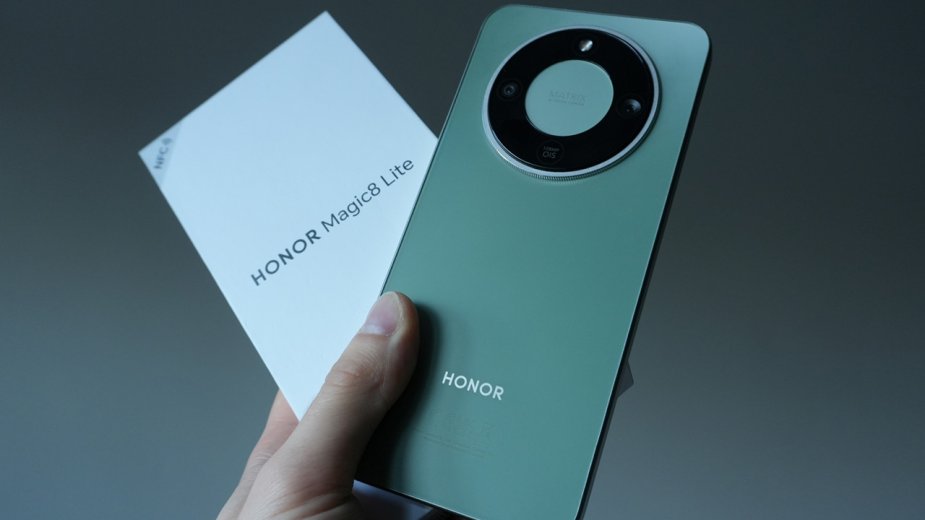 Wytrzymały smartfon, który nie jest ciężkim, topornym „pancerniakiem”? Proszę bardzo, oto on