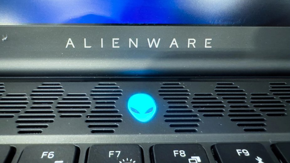 Kupił laptop Alienware i popełnił gruby błąd. Oto, co stało się później
