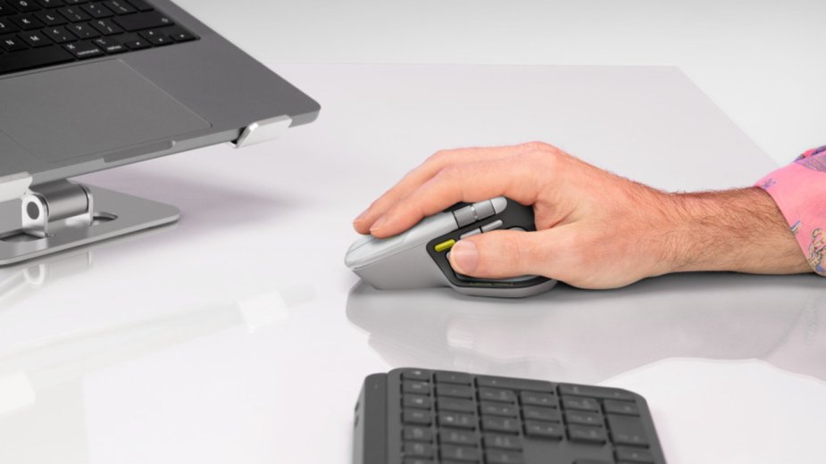 Logitech odkrył, czego brakuje programistom. Myszki z napisem Hello World