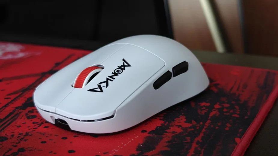 Monka Prime – Test. Myszka, która nigdy się nie rozładowuje?