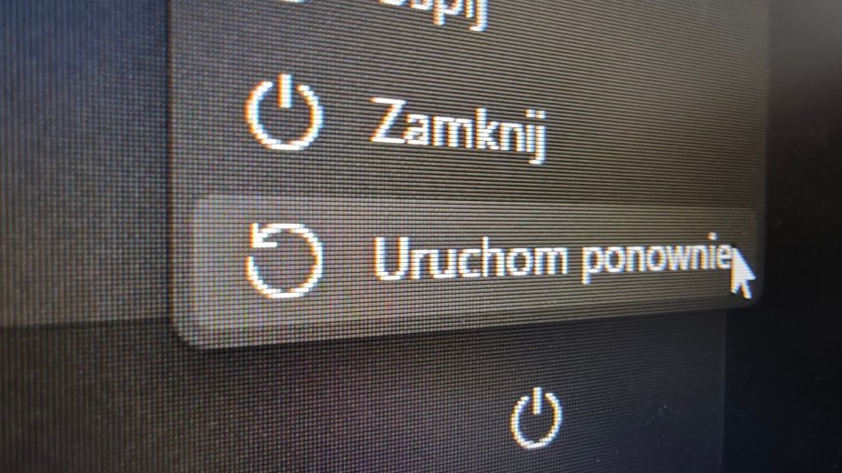 Microsoft ostrzega. Komputer będzie restartował się kilka razy z rzędu