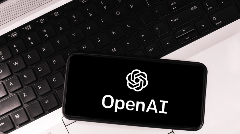 OpenAI tworzy wyłącznik awaryjny dla AI. Wszystko przez incydent z lipca