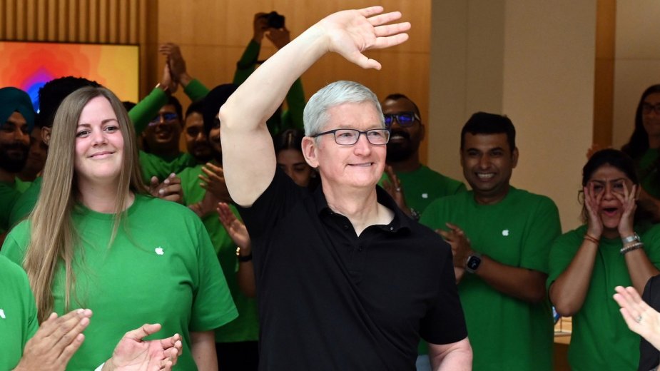 Ostatni dzień Tima Cooka jako prezesa Apple. Nowy CEO rządzi od jutra