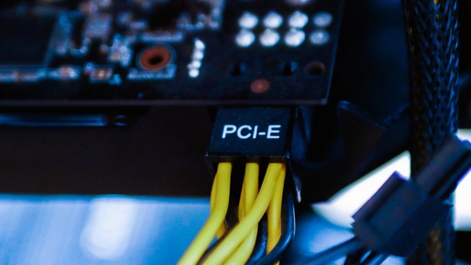 PCIe 8.0 juz za robie.  Przepustowość 1 TB/s zmieni komputery na zawsze