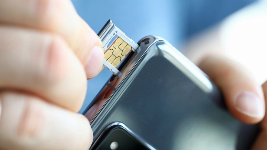 Popularność eSIM eksploduje. Czas zaplanować przesiadkę