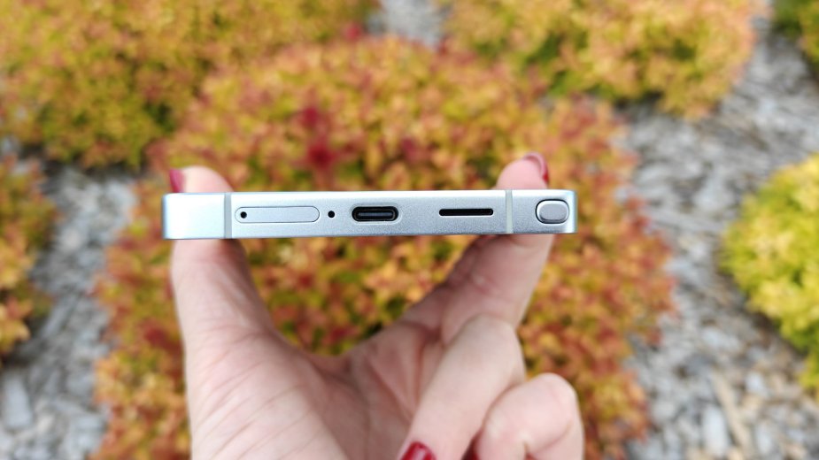 Samsung spowalniał klientom telefony. Zapłaci prawie 60 mln złotych kary