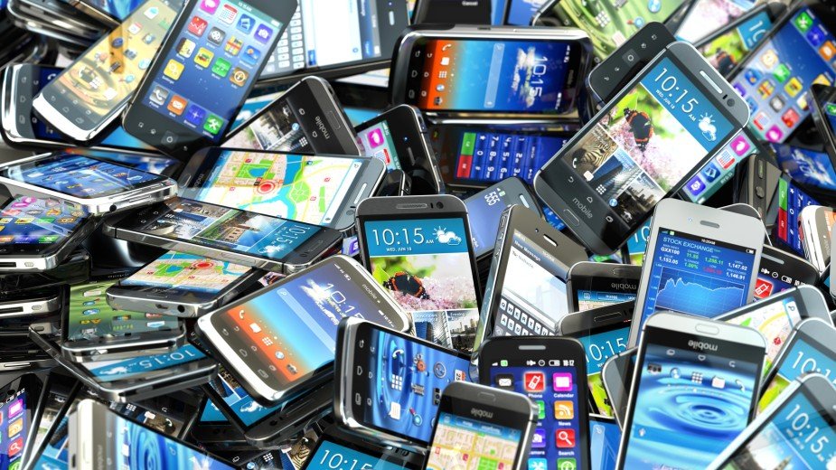 Smartfony zamiast serwerów. Naukowcy pokazują, że stare telefony mają ogromną wartość