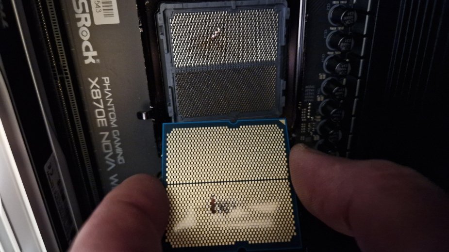 Spalił procesor dwukrotnie na tej samej płycie głównej ASRock
