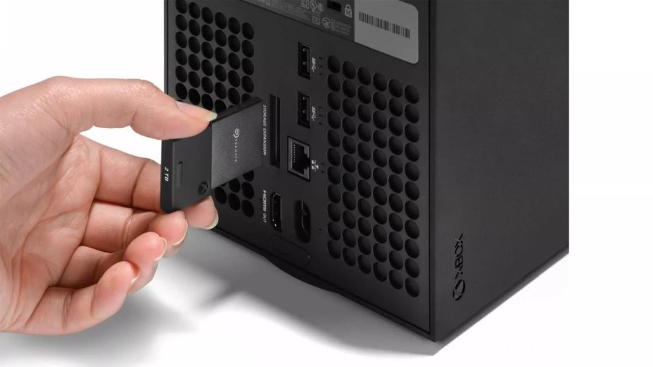 SSD za drogie, więc gracze używają kart rozszerzeń z Xboxa na PC. To działa