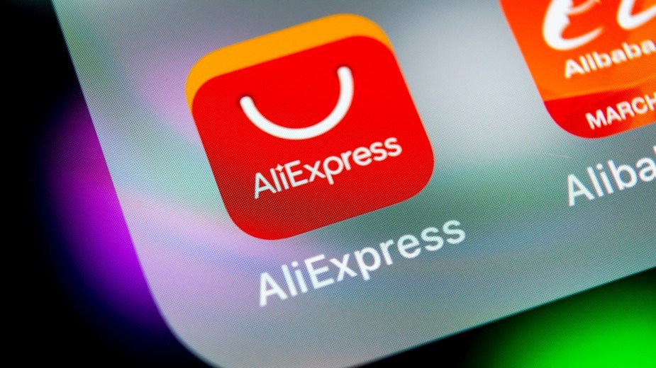 Unia Europejska własnie zabiła zakupy na Aliexpress. Nadchodzą nowe opłaty za zakupy online