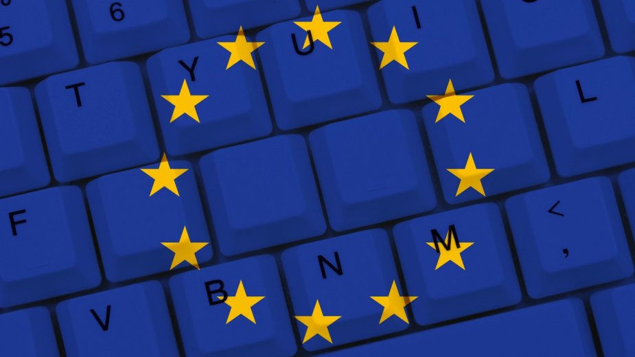 Unia uruchamia system monitoringu Internetu. Bruksela nazywa to Tarczą Demokracji