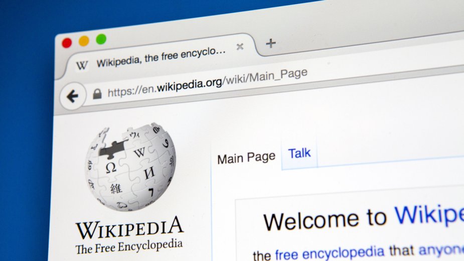 Sztuczna inteligencja zakazana na Wikipedii. Modele językowe nie napiszą już żadnego artykułu