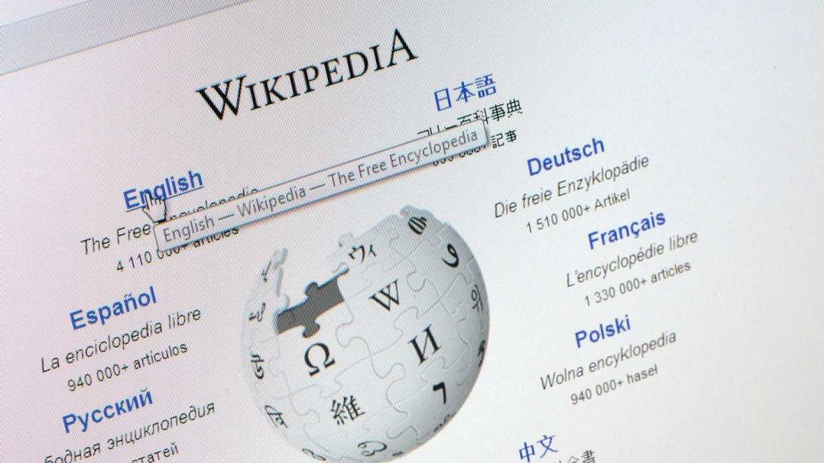 Wikipedia przyjęła boty OpenAI. Teraz żałuje, że jest otwarta