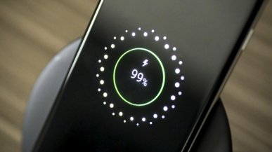 2026 przyniesie koniec ładowania co noc? Nowe smartfony będą działać cały tydzień