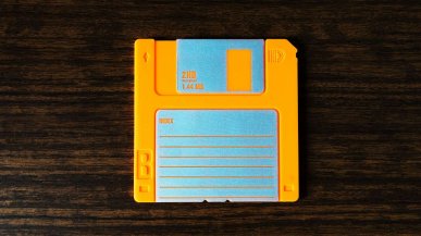 54 lata temu opatentowano na dyskietkę. 80 KB, które zrewolucjonizowały przechowywanie danych
