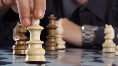 AI pokonała Carlsena, lecz nie potrafi go zastąpić. Szachy wchodzą w nową epokę