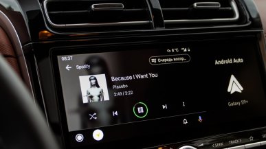 Android Auto 18.0 właśnie wjechał. Nowości chyba jednak utknęły w korku