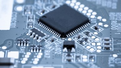 Cheatowanie dzięki... płytom głównym. Producent wpadł na trop