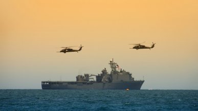 Francuski lotniskowiec został namierzony przez aplikację fitness. Wojsko bezradne