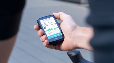 Garmin pokazał licznik droższy od niejednego roweru. I każe do niego mówić