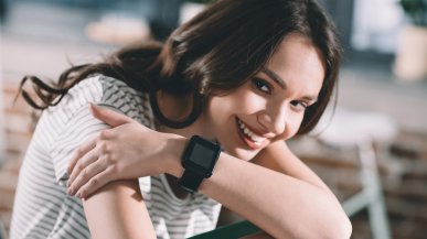 Jaki smartwatch damski wybrać? Ranking 2026