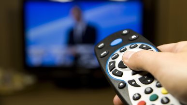 Kupujesz telewizor, a lokatora dostajesz gratis. Problem jest poważny