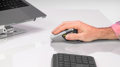 Logitech odkrył, czego brakuje programistom. Myszki z napisem Hello World