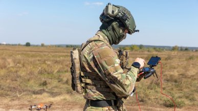 Niemcy się zbroją na miarę 2026 roku. To pierwszy taki pułk w historii Bundeswehry