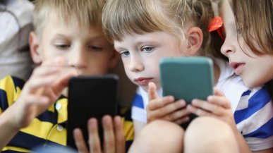 Norwegia mówi stop mediom społecznościowym dla dzieci. To może być najostrzejszy zakaz w Europie