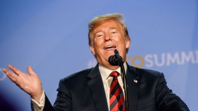 Nowe cła znów uderzą w laptopy i konsole. Trump chce więcej pieniędzy