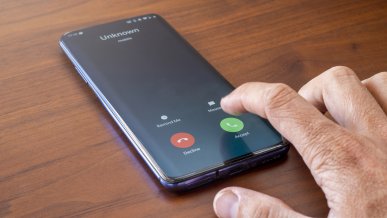 Nowy trik w rozmowie telefonicznej. Telemarketerzy zyskują potężną broń