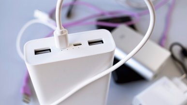 Obowiązkowe testy bezpieczeństwa powerbanków w Chinach. Świat może pójść w ich ślady