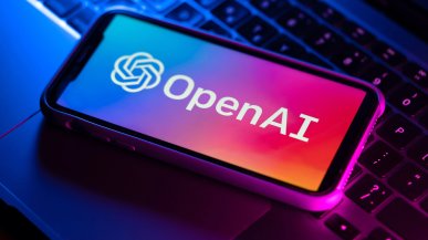 OpenAI stworzy własny smartfon AI. Ma być droższy od iPhone'a