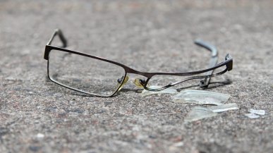 Przeklęta elektronika podbija świat. Wielu chce jej zakazać, sprzedaż rośnie o 263%