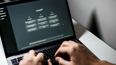 Przerażające odkrycie w ChatGPT. Twoje rozmowy mogą wyciekać