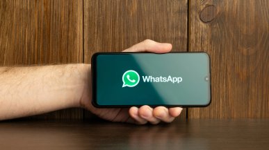 Reklamy i subskrypcje w WhatsApp. Czas uciekać