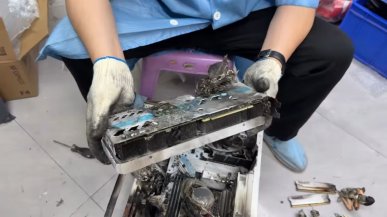 RTX 3070 po uderzeniu pioruna wrócił do życia. Serwisant „ugotował” GPU, by je ratować