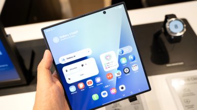 Samsung pracuje nad Galaxy Z Wide Fold. Składany smartfon ma konkurować z iPhone Fold
